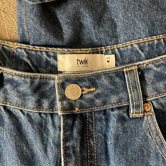 Blue jeans - Picture 3 of 7